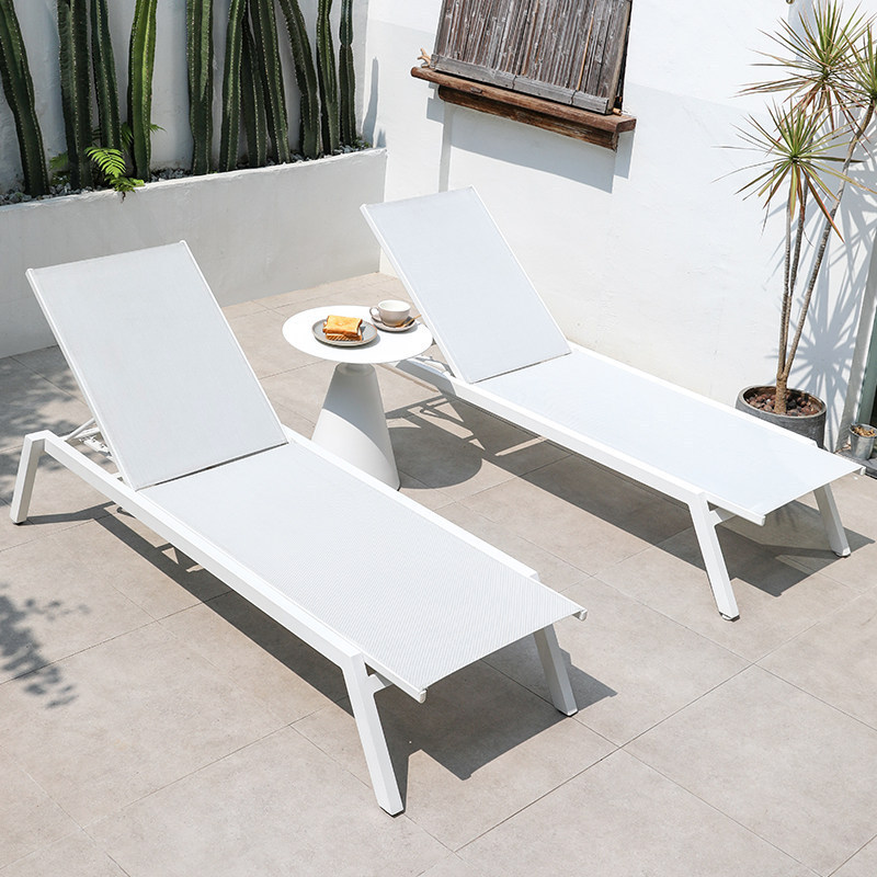 Kursi Santai Luar Ruangan Warn - Outdoor Daybed Furniture ulasan dan harga